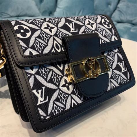 lv mini dauphine black|dauphine louis vuitton.